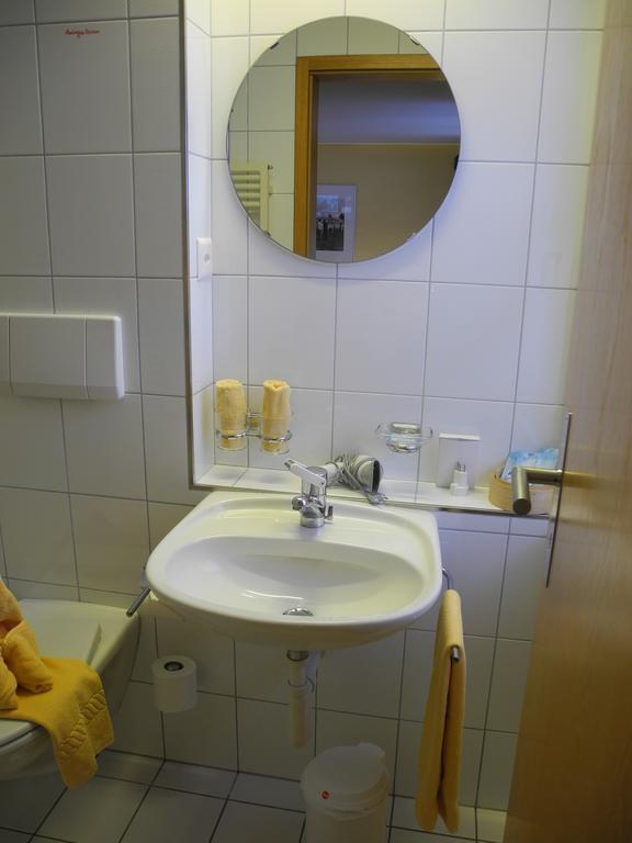 Landgasthaus Baeren Grub Room photo